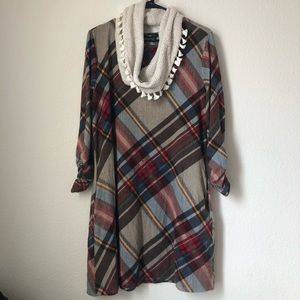 *NEW* L Fall Dress with Scarf